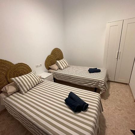 La Casa De La Abuela Villa Malaga Luaran gambar