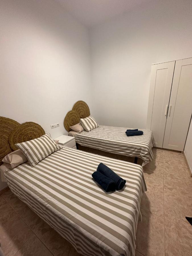 La Casa De La Abuela Villa Malaga Luaran gambar